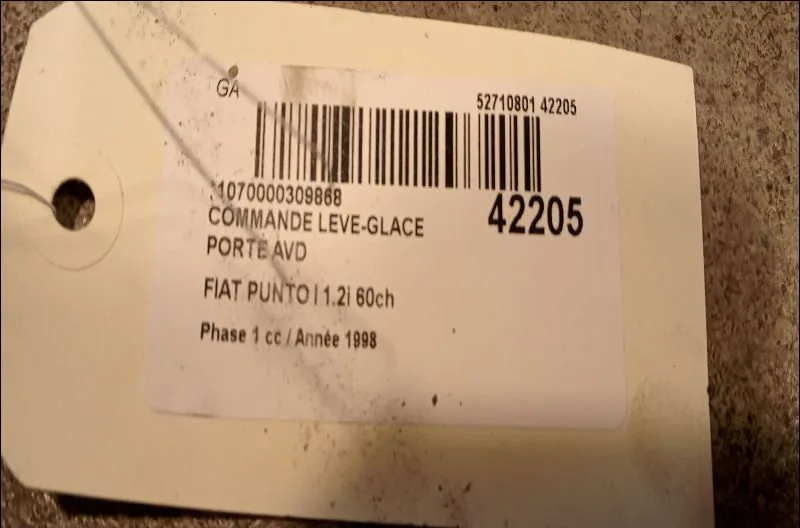Commande lève-glace porte avant droite Fiat PUNTO (176_) 60 1.2 (176ap, 176ar, 176aq, 176bb) (1993-1999) occasion — photo 3