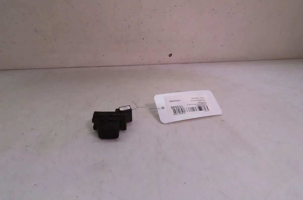 Commande lève-glace porte avant droite Fiat SEDICI (189_) 2.0 d multijet 4x4 (2006-2014) occasion — photo 3