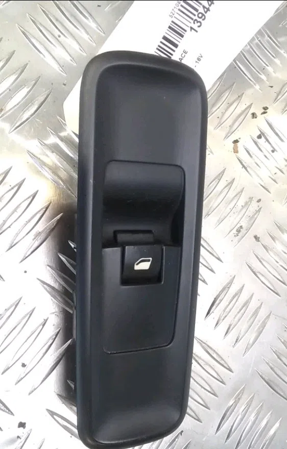 Commande lève-glace porte avant droite Fiat ULYSSE (179_) 2.2 jtd (2002-2006) occasion — photo 2