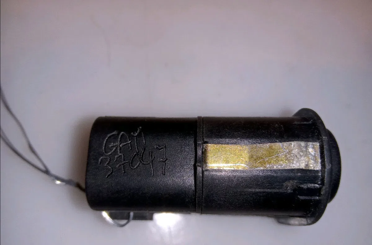 Commande lève-glace porte avant droite Ford COUGAR (EC_) 2.5 v6 24v (1998-2001) occasion — photo 3