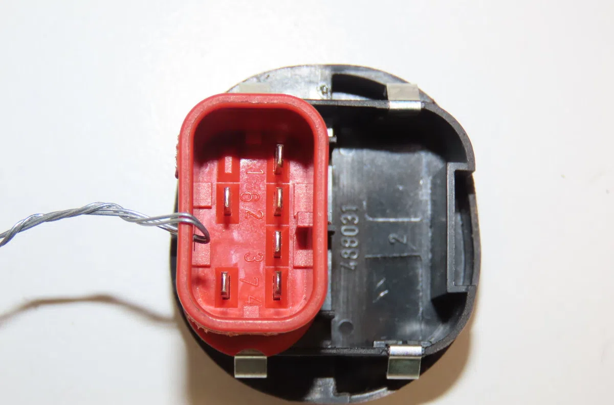 Commande lève-glace porte avant droite Ford FIESTA V (JH_, JD_) 1.6 tdci (2004-2008) occasion — photo 2