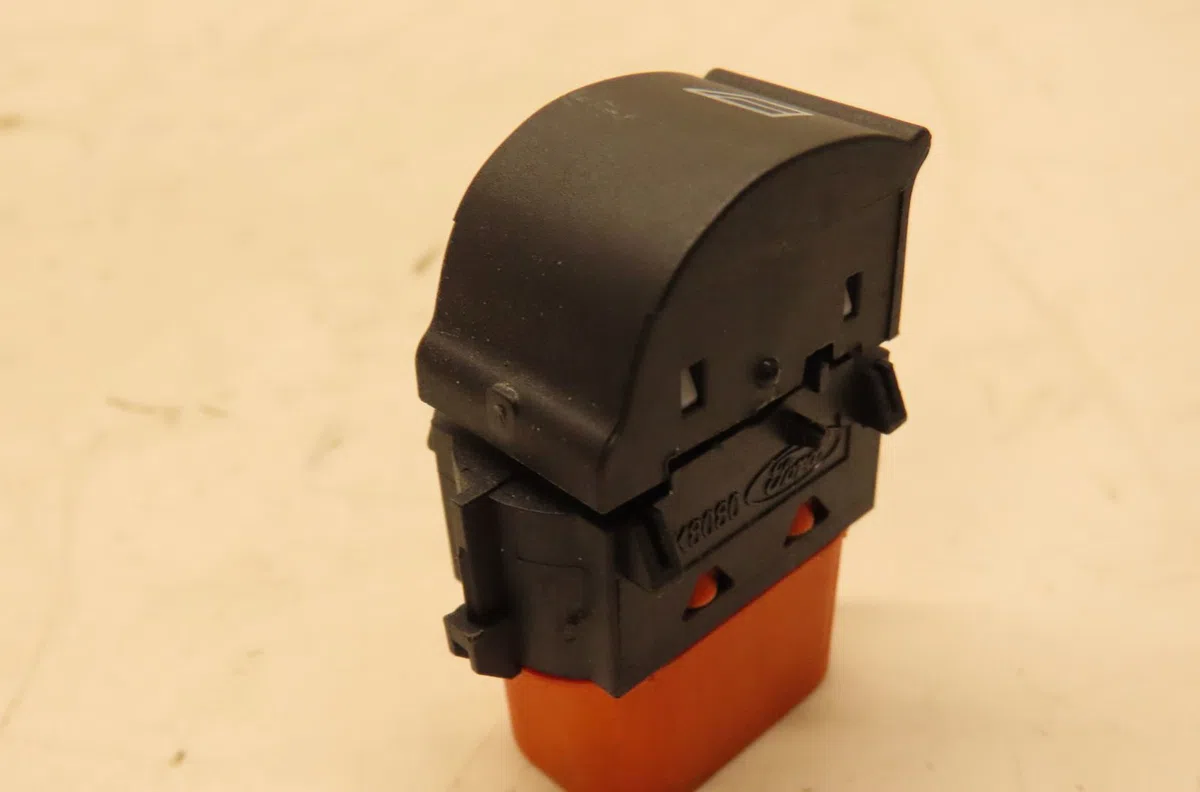 Commande lève-glace porte avant droite Ford TRANSIT CONNECT Monospace 1.5 tdci (2015) occasion — photo 2