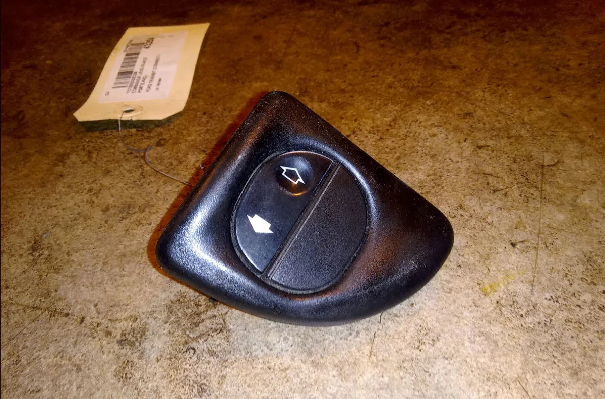 Commande lève-glace porte avant droite Ford TRANSIT CONNECT (P65_, P70_, P80_) 1.8 tdci (2002-2013) 3 portes occasion — photo 4