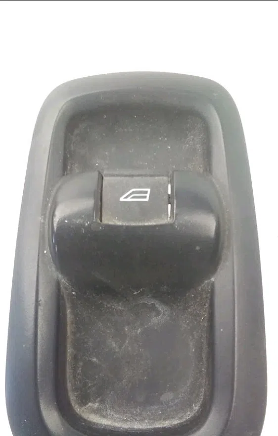 Commande lève-glace porte avant droite Ford TRANSIT CUSTOM V362 Camionnette (FY, FZ) 2.2 tdci (2012-2016) occasion