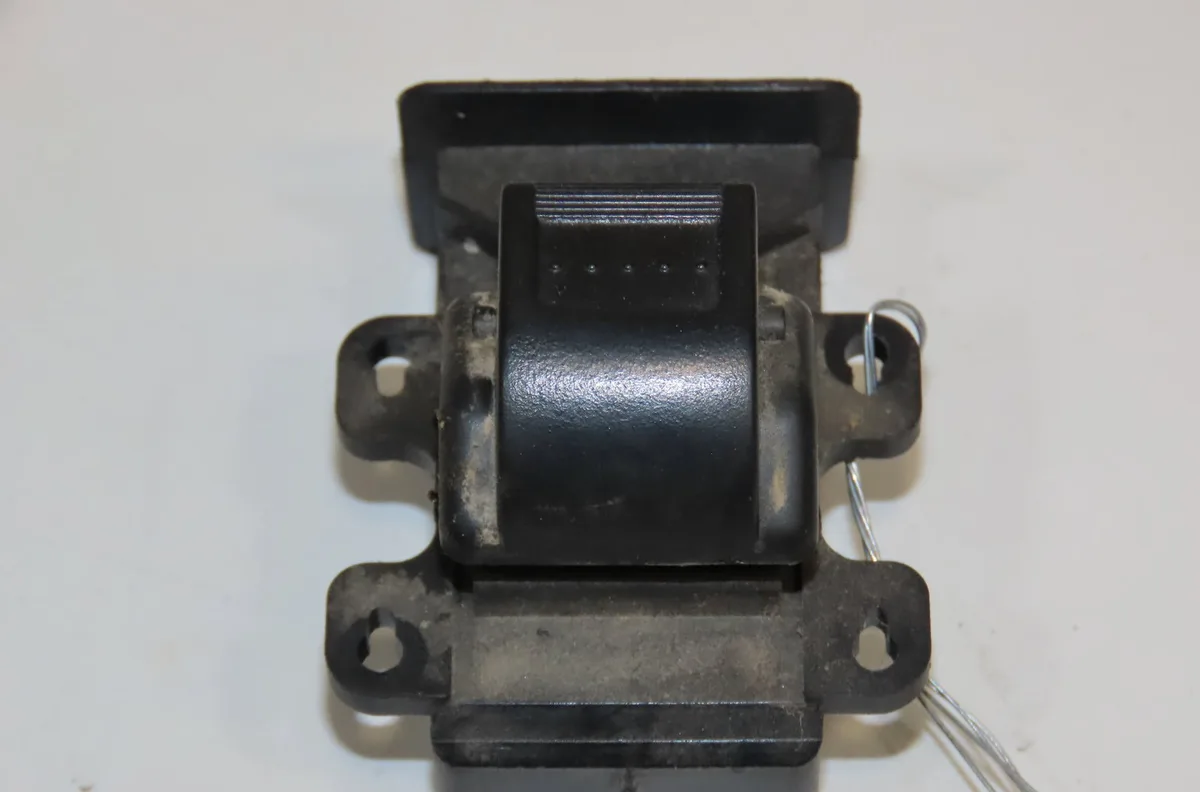 Commande lève-glace porte avant droite Honda JAZZ II (GD_, GE3, GE2) 1.4 idsi (ge3, gd1) (2006-2008) occasion