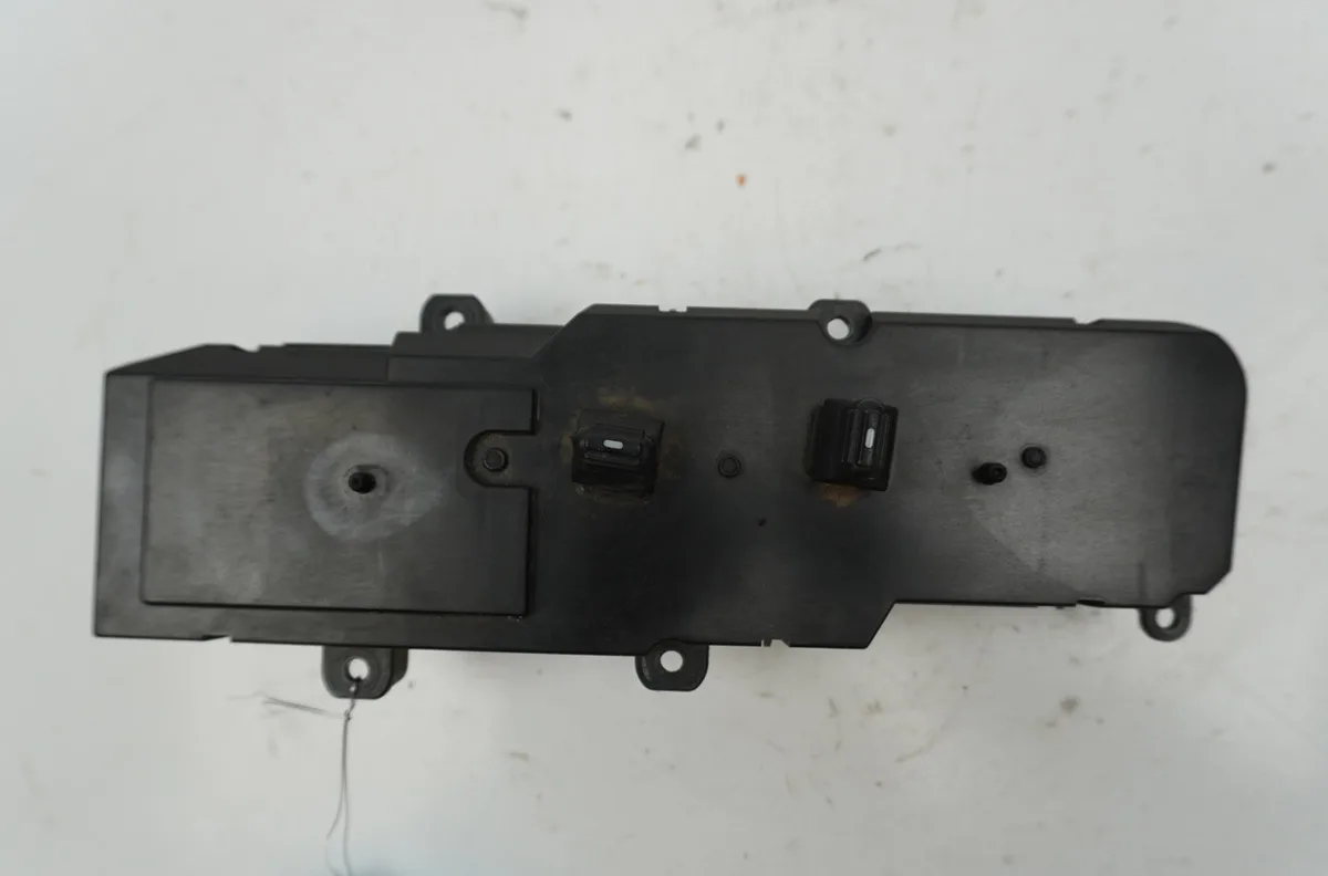 Commande lève-glace porte avant droite Jeep GRAND CHEROKEE I (ZJ, ZG) 2.5 td 4x4 (z) (1995-1999) occasion