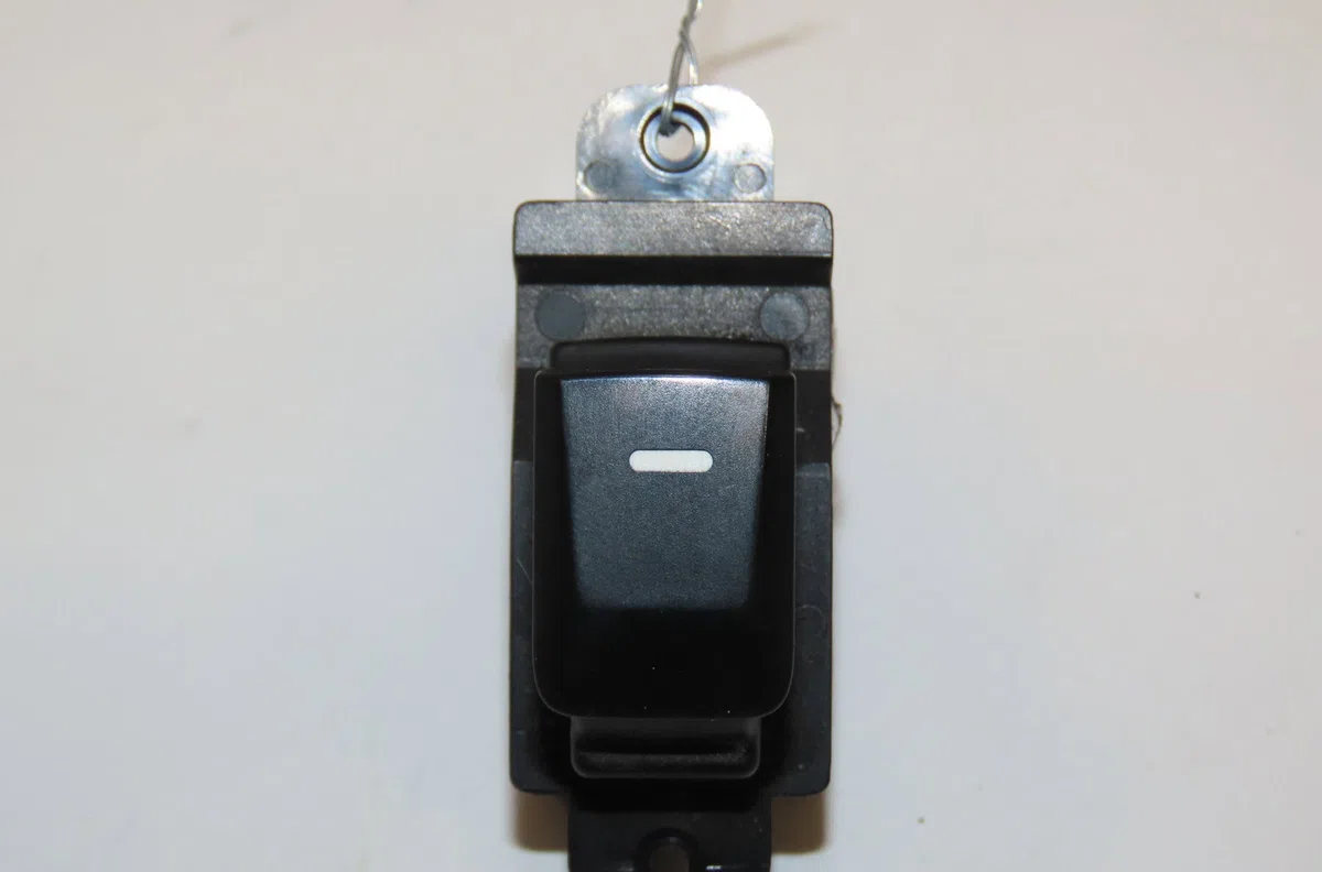 Commande lève-glace porte avant droite Kia RIO III (UB) 1.25 cvvt (2011-2017) occasion
