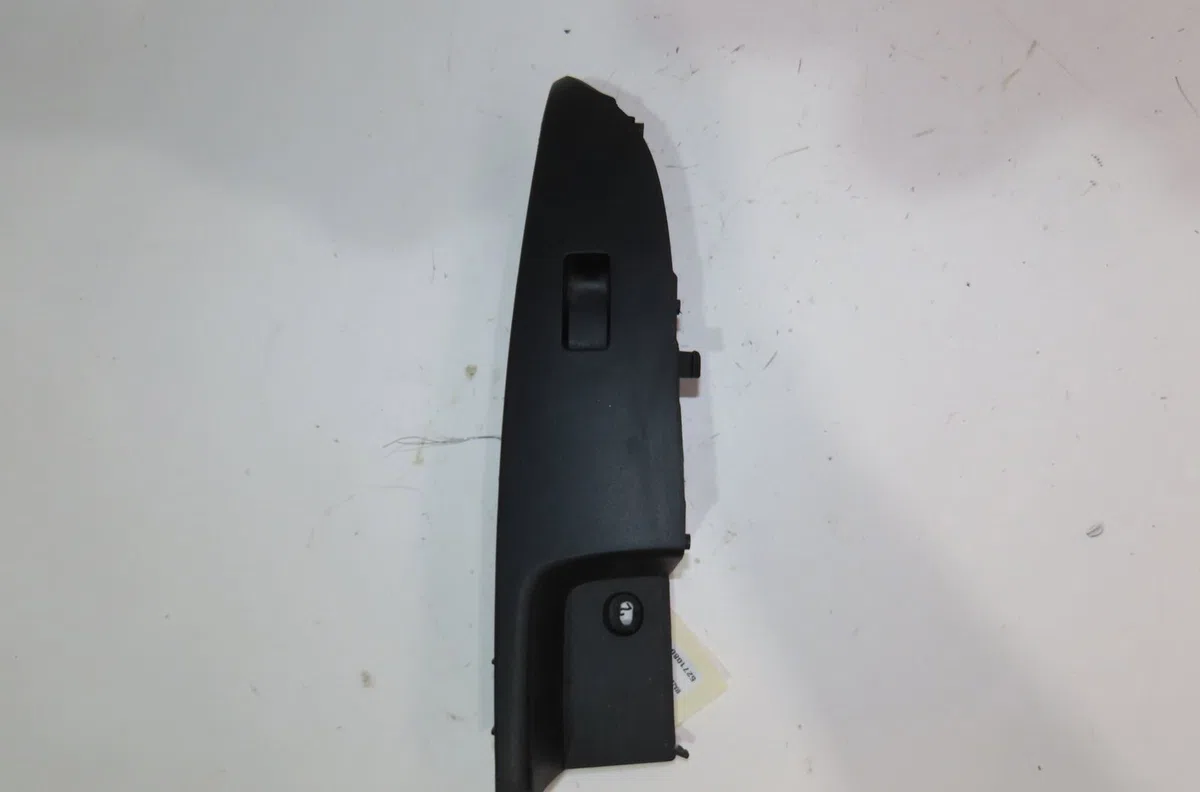 Commande lève-glace porte avant droite Mazda 2 (DE_, DH_) 1.3 (de3fs) (2007-2015) occasion