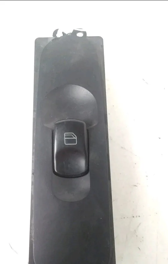 Commande lève-glace porte avant droite Mercedes-benz SPRINTER 5-t Camion plate-forme-Châssis (B906) 513 cdi (906.155, 906.253, 906.255, 906.153) (2006-2016) occasion