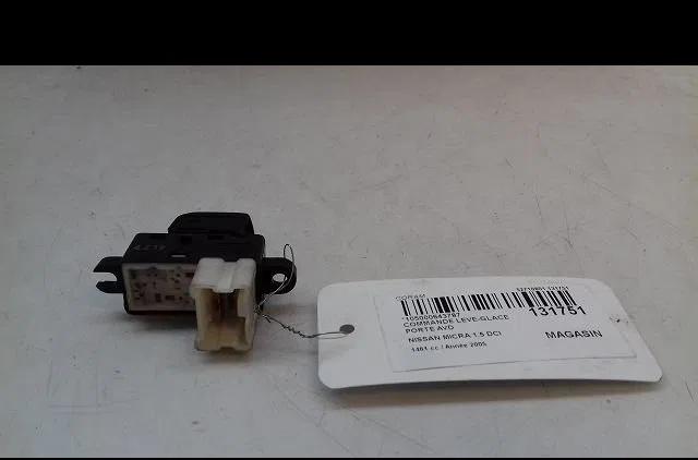 Commande lève-glace porte avant droite Nissan MICRA III (K12) 1.5 dci (2003-2010) occasion — photo 2