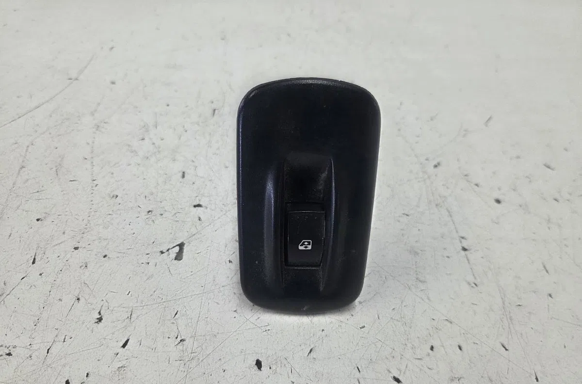 Commande lève-glace porte avant droite NISSAN PRIMASTAR 1 PHASE 2 occasion — photo 4