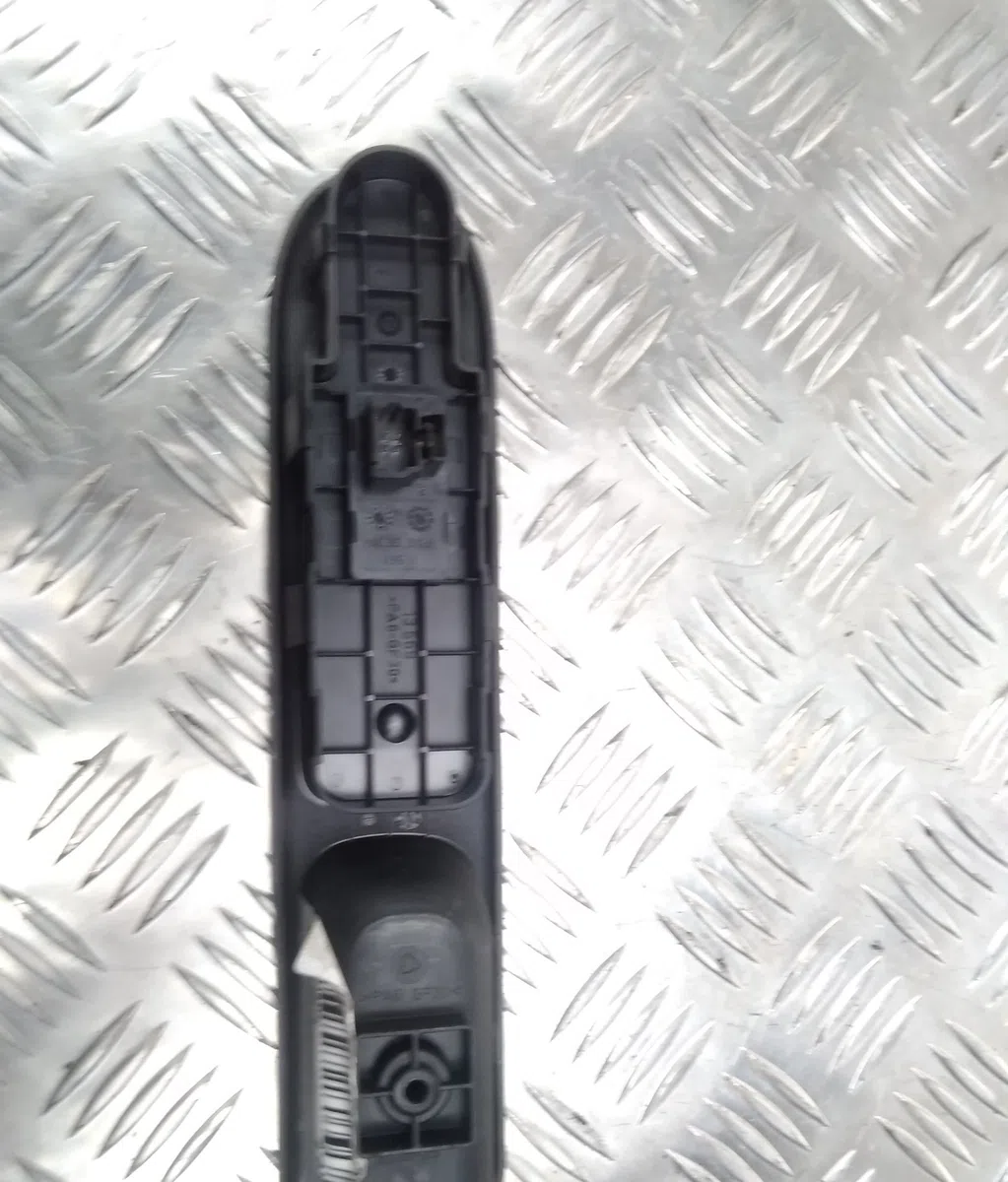 Commande lève-glace porte avant droite PEUGEOT 307 2007 occasion — photo 2