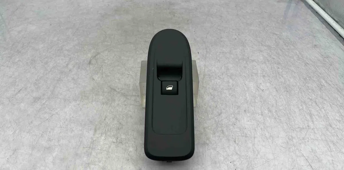 Commande lève-glace porte avant droite PEUGEOT 508 1 SW PHASE 2 BREAK occasion — photo 2