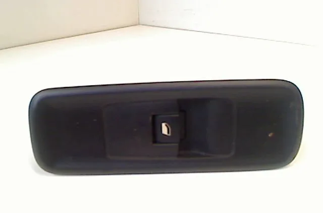Commande lève-glace porte avant droite PEUGEOT 807 2.2 HDI 128ch occasion