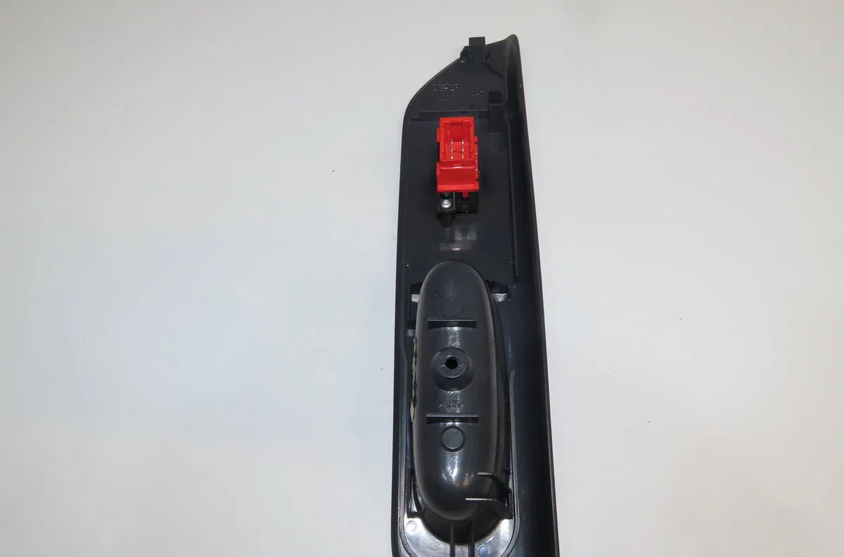 Commande lève-glace porte avant droite Renault ESPACE III (JE0_) 2.2 dci (je0k) (2000-2002) 5 portes occasion — photo 2