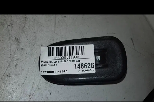 Commande lève-glace porte avant droite Renault KANGOO Express (FW0-1_) 1.5 dci 90 (fw0g, fw05, fw08, fw11) (2009) 4 port