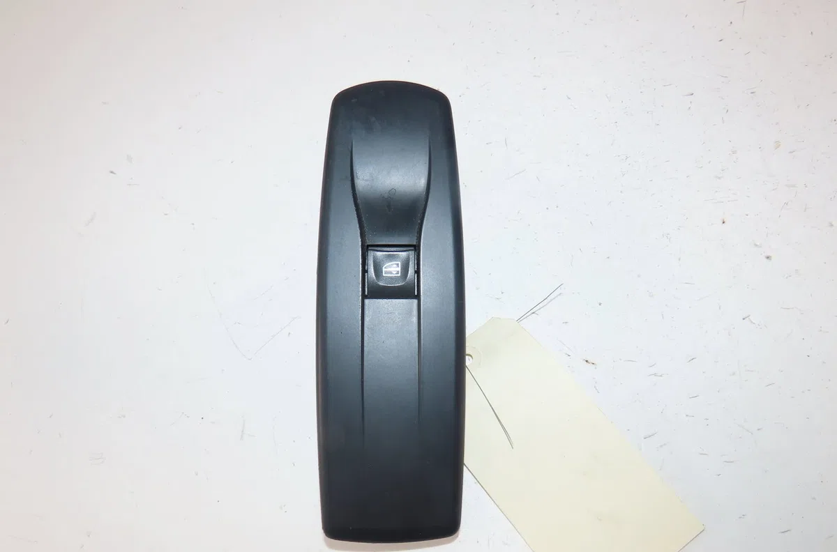 Commande lève-glace porte avant droite Renault LAGUNA III Grandtour (KT0-1) 2.0 dci (kt07, kt0j, kt14, kt1a, kt1s) (2007-2015) occasion — photo 3