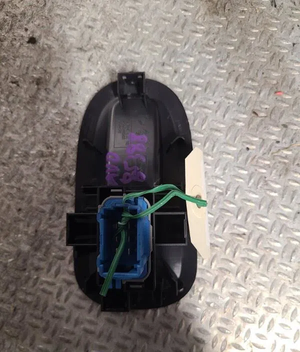 Commande lève-glace porte avant droite RENAULT MASTER 3  MASTER 3 PHASE 2 occasion — photo 2
