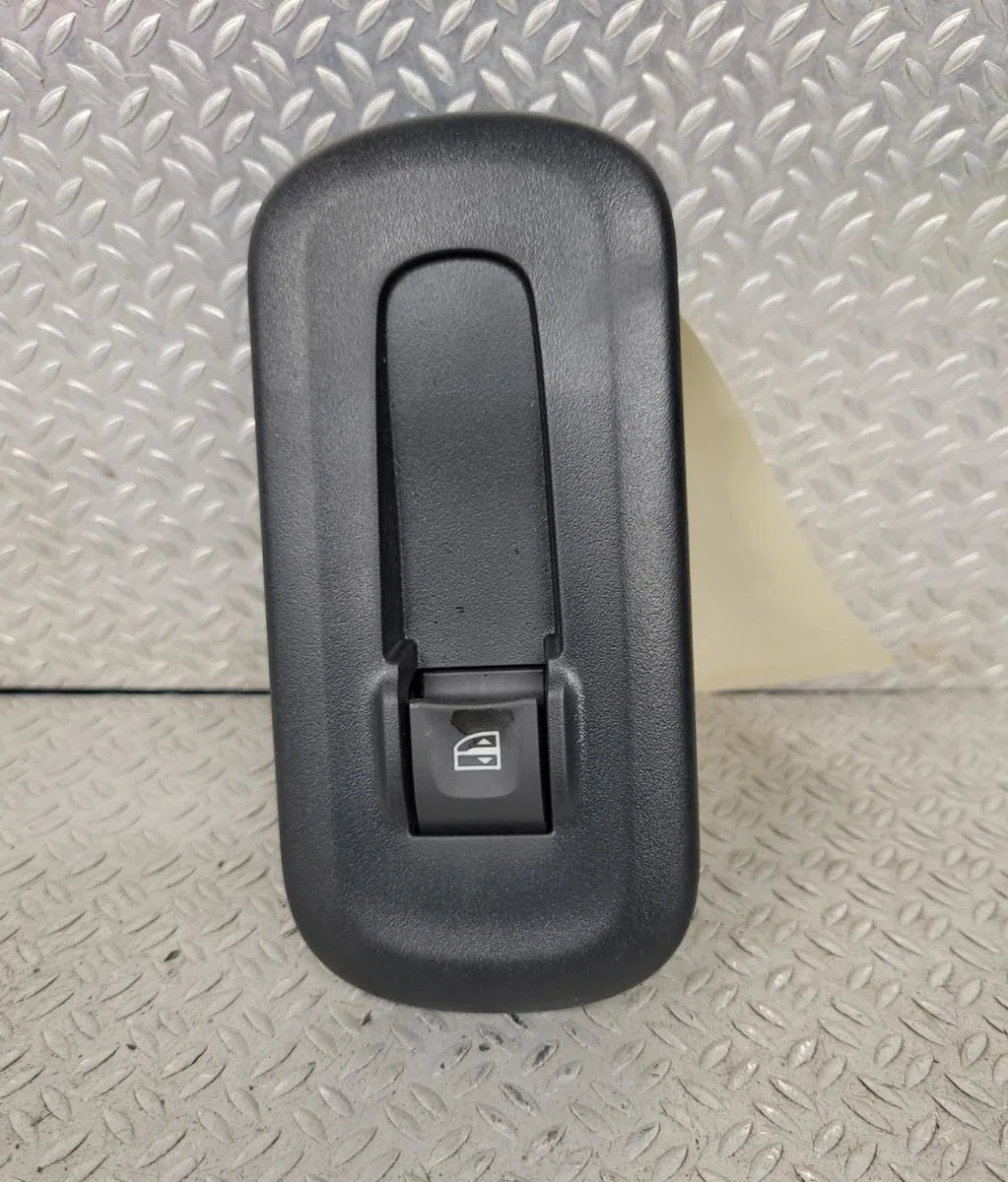 Commande lève-glace porte avant droite Renault MASTER III Camion plate-forme-Châssis (EV, HV, UV) 2.3 dci 145 fwd (ev0e,