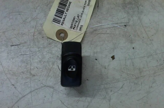 Commande lève-glace porte avant droite RENAULT MEGANE 2001 occasion