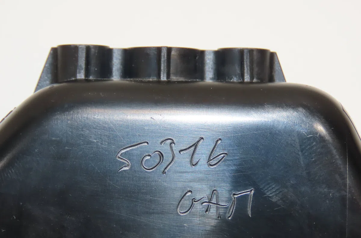 Commande lève-glace porte avant droite Renault MEGANE III 3-5 portes (BZ0-1_, B3_) 1.2 tce (bz2b, bz11) (2012-2015) 5 portes occasion — photo 4