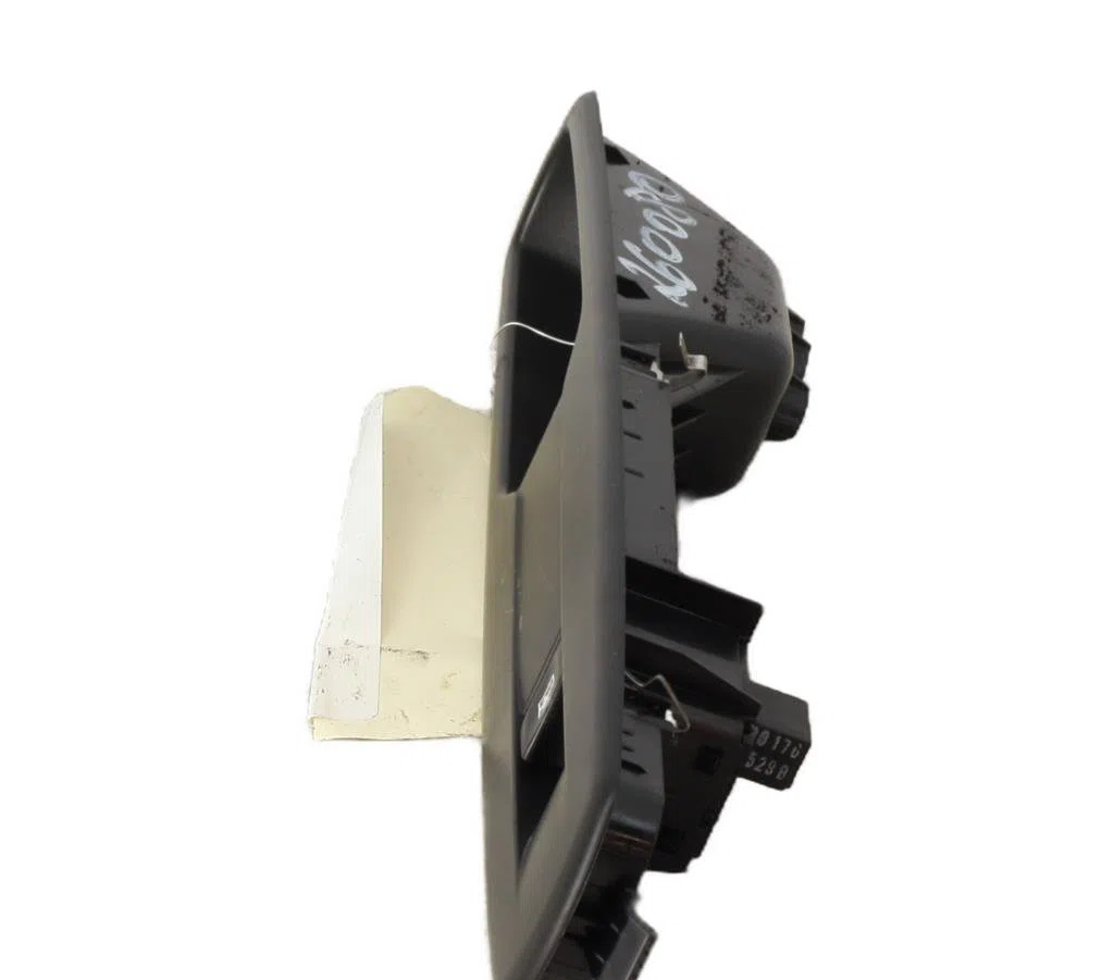Commande lève-glace porte avant droite Renault MEGANE III 3-5 portes (BZ0-1_, B3_) 1.5 dci (2009) 5 portes occasion — photo 2