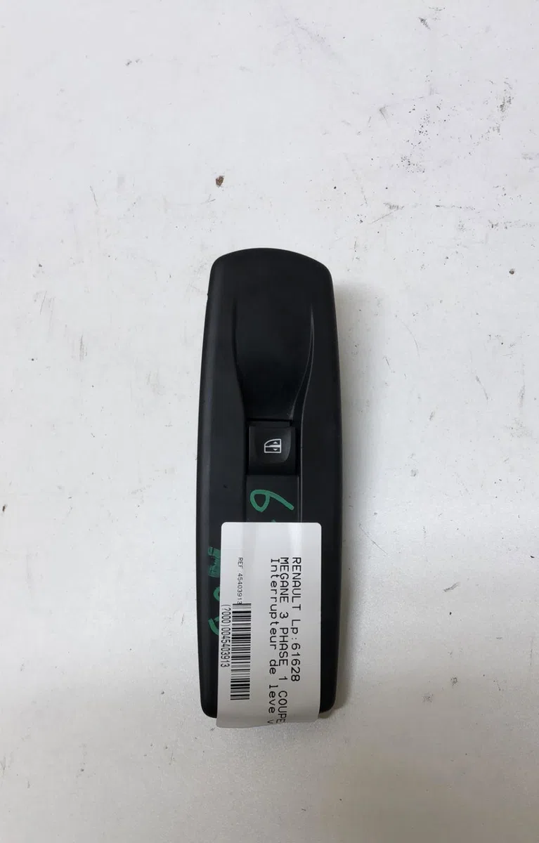 Commande lève-glace porte avant droite Renault MEGANE III Coupé (DZ0-1_) 1.9 dci (dz0n, dz0j, dz1j, dz1k) (2008-2015) occasion — photo 2