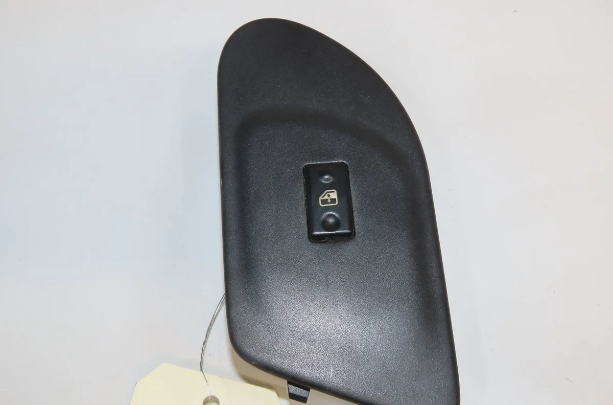 Commande lève-glace porte avant droite Renault SAFRANE I (B54_) 2.0 (b540) (1992-1996) occasion