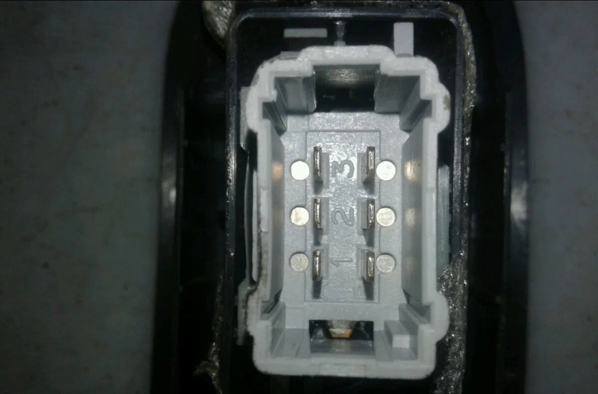 Commande lève-glace porte avant droite RENAULT SCENIC 2 2007 occasion — photo 2