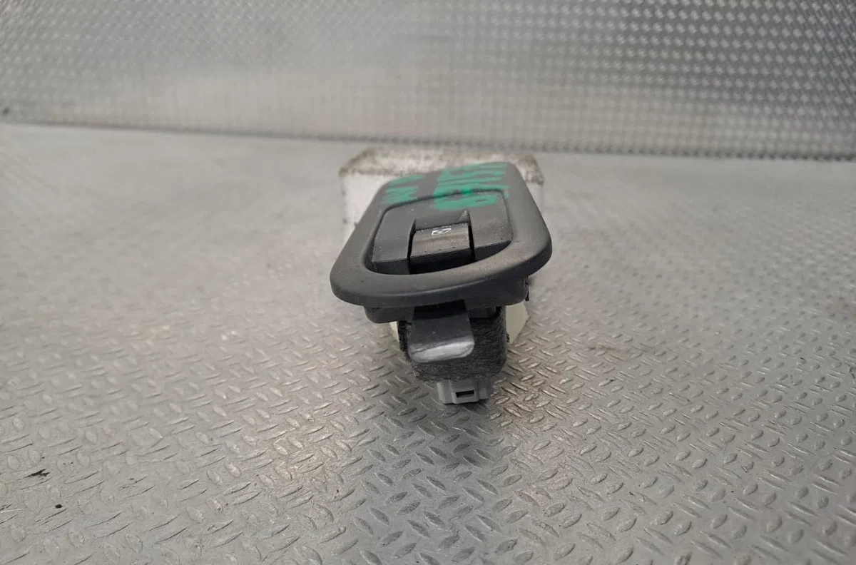 Commande lève-glace porte avant droite RENAULT SCENIC 2  SCENIC 2 PHASE 1 occasion — photo 2