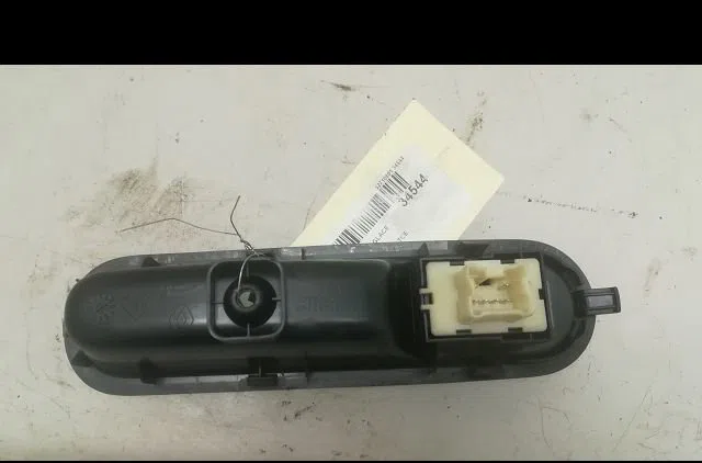 Commande lève-glace porte avant droite Renault TWINGO III (BCM_, BCA_) 0.9 tce 90 (2014) 5 portes occasion — photo 2