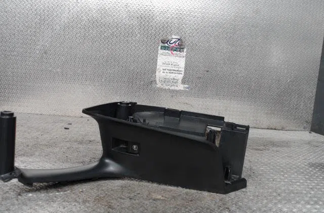 Commande lève-glace porte avant droite SEAT IBIZA 4  IBIZA 4 PHASE 1 occasion — photo 2
