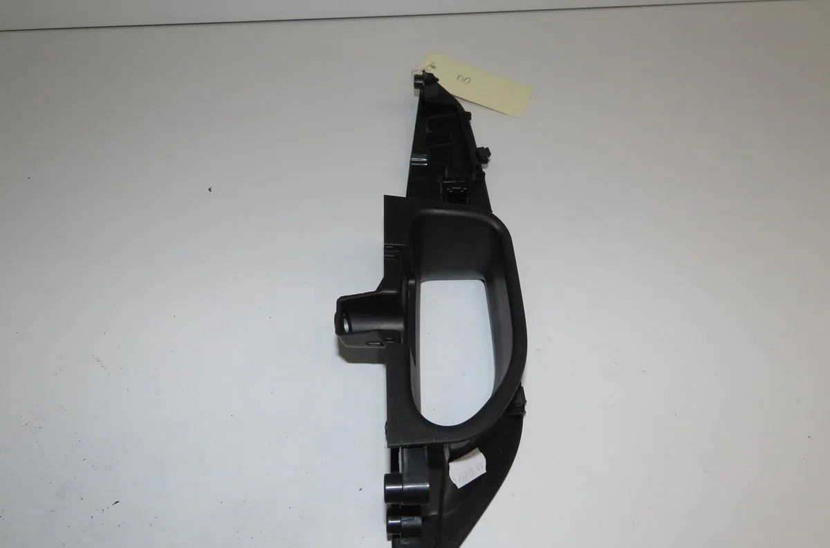 Commande lève-glace porte avant droite Seat LEON (5F1) 1.2 tsi (2012-2018) occasion — photo 2