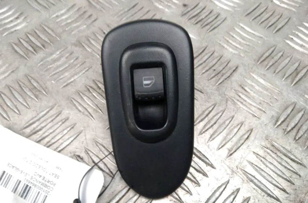 Commande lève-glace porte avant droite Seat TOLEDO II (1M2) 1.9 tdi (1999-2004) occasion — photo 3