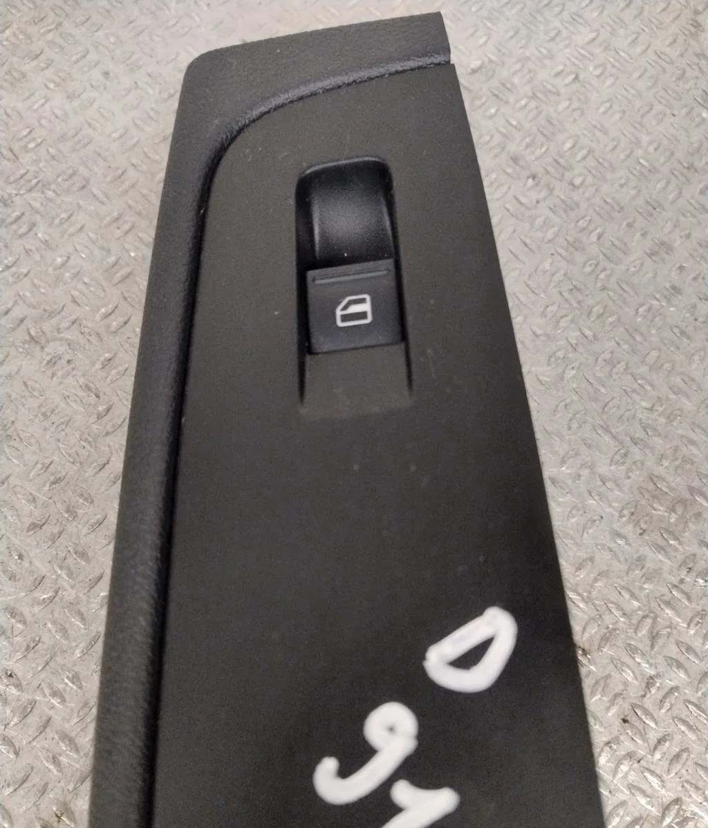 Commande lève-glace porte avant droite SKODA SUPERB 2 PHASE 1 occasion — photo 3
