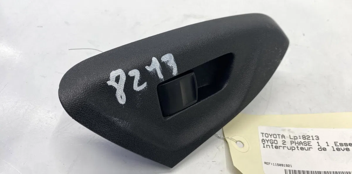 Commande lève-glace porte avant droite Toyota AYGO (_B4_) 1.0 (kgb40) (2014) occasion