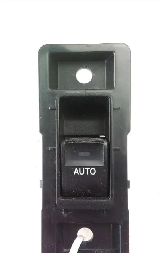 Commande lève-glace porte avant droite Toyota LAND CRUISER PRADO (_J15_) 3.0 d-4d (kdj150_, kdj150, kdj155) (2009) occas