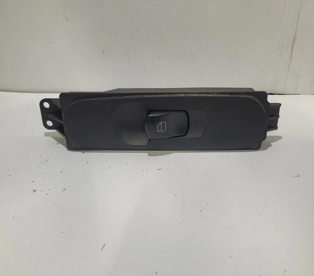 Commande lève-glace porte avant droite Volkswagen CRAFTER 30-50 Camionnette (2E_) 2.5 tdi (2006-2011) occasion