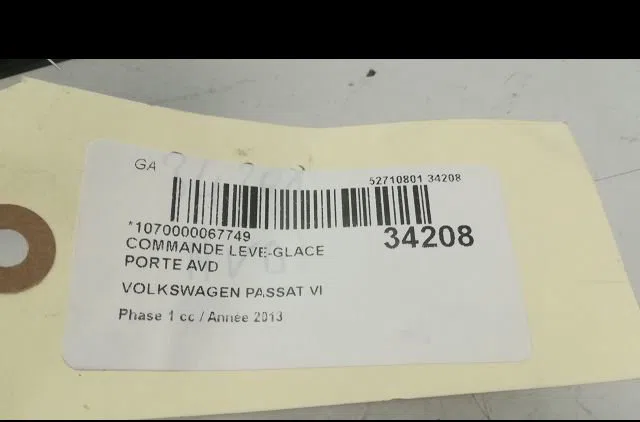 Commande lève-glace porte avant droite Volkswagen PASSAT B7 Variant (365) 2.0 tdi (2010-2014) occasion — photo 4