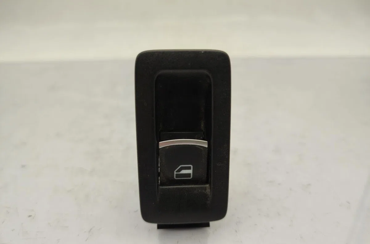 Commande lève-glace porte avant droite VOLKSWAGEN TOURAN 2 occasion — photo 2
