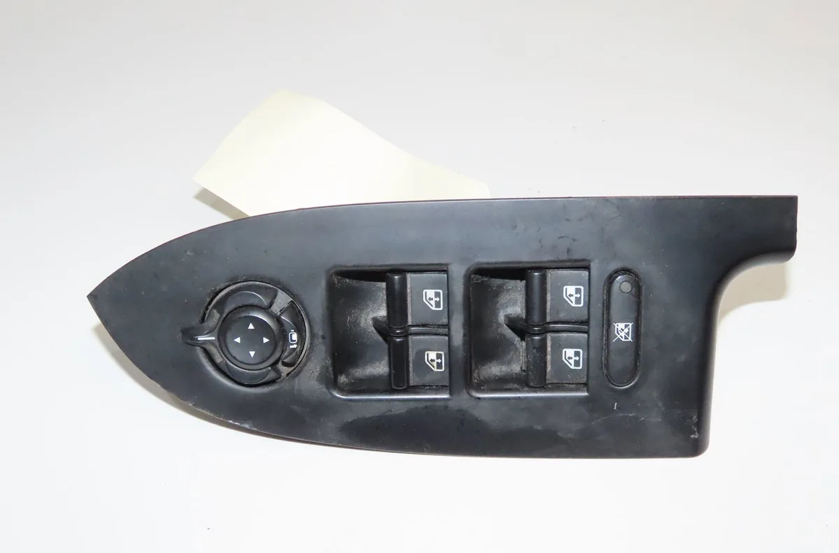 Commande lève-glace porte avant gauche Alfa romeo GIULIETTA (940_) 1.6 jtdm (940fxd1a) (2010-2016) 5 portes occasion