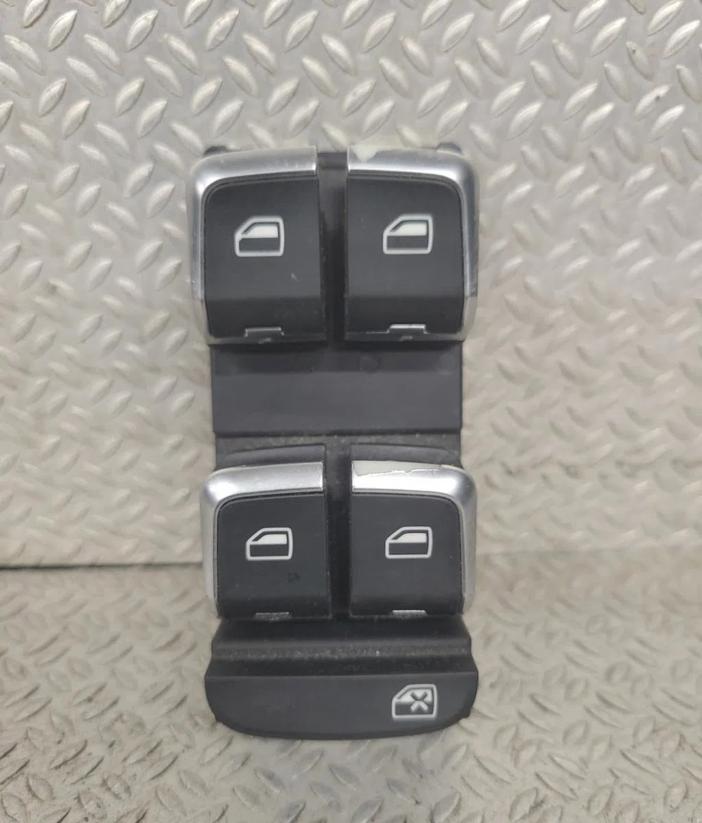 Commande lève-glace porte avant gauche Audi A3 Sportback (8VA, 8VF) 2.0 tdi (2012-2020) 5 portes occasion