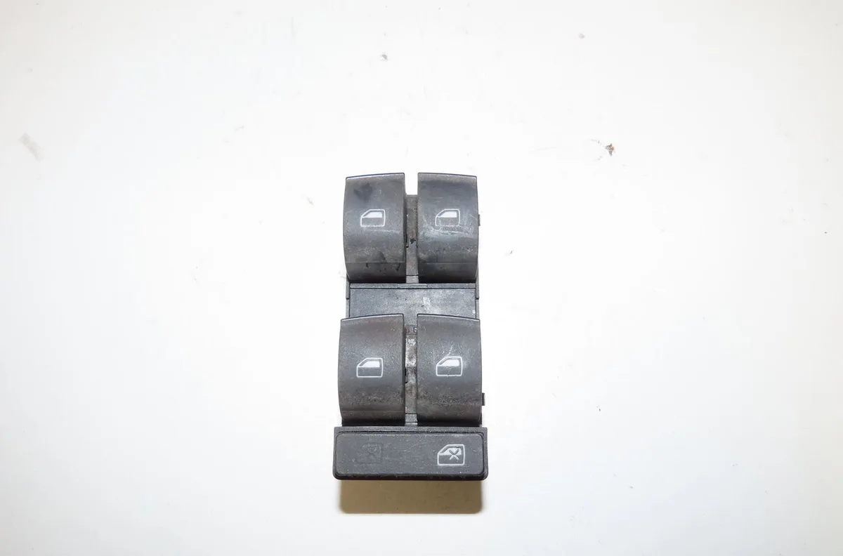 Commande lève-glace porte avant gauche Audi A4 B6 Avant (8E5) 1.9 tdi quattro (2001-2004) occasion