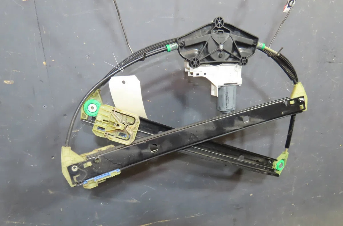 Commande lève-glace porte avant gauche Audi A4 B8 (8K2) 2.0 tdi (2007-2015) occasion — photo 2