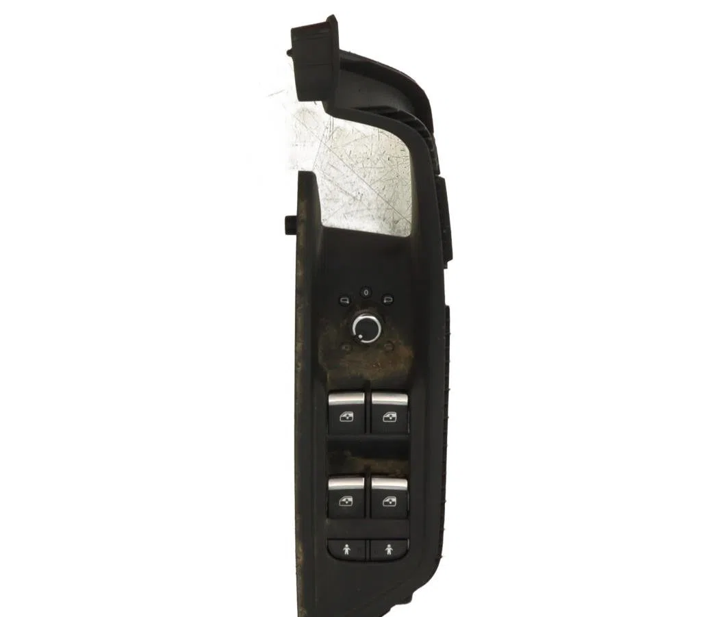 Commande lève-glace porte avant gauche Audi A4 B9 Avant (8W5, 8WD) 3.0 tdi quattro (2015-2018) occasion — photo 2