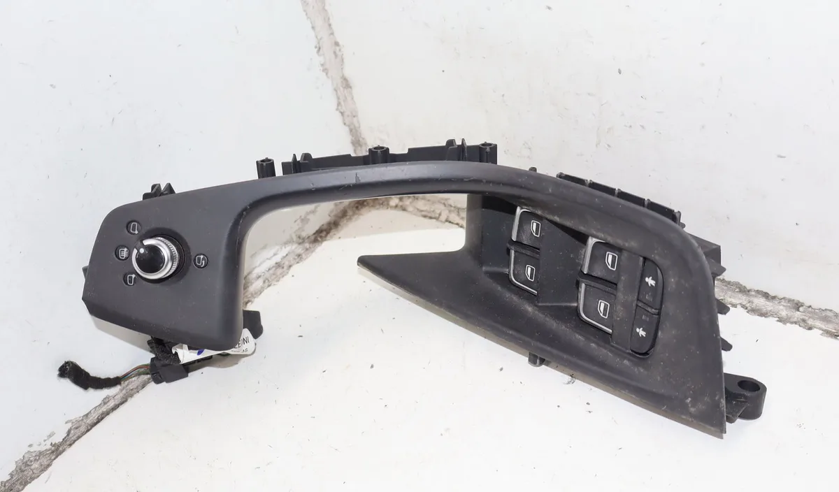 Commande lève-glace porte avant gauche Audi A6 C7 (4G2, 4GC) 2.0 tdi (2011-2018) occasion