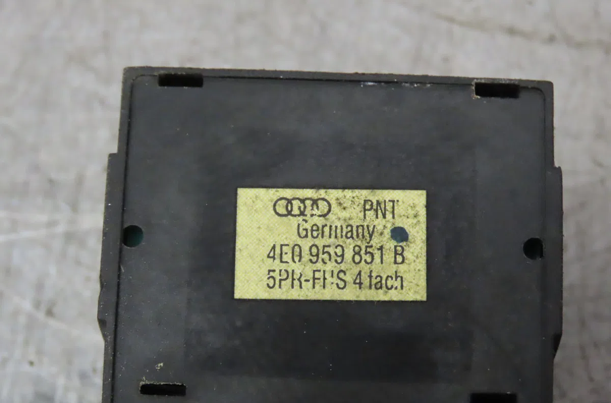 Commande lève-glace porte avant gauche AUDI A8 2003 occasion — photo 4