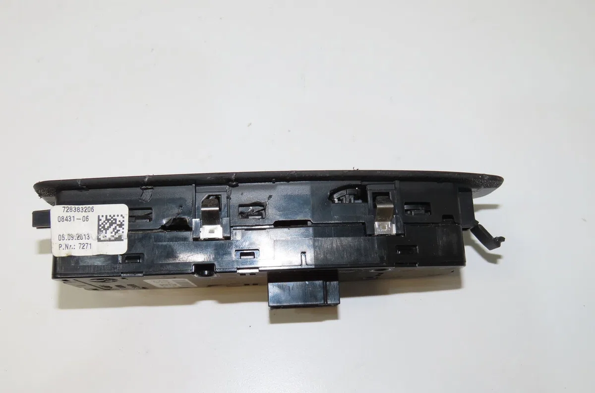 Commande lève-glace porte avant gauche Bmw 1 (F20) 118 d xdrive (2013-2015) occasion — photo 2