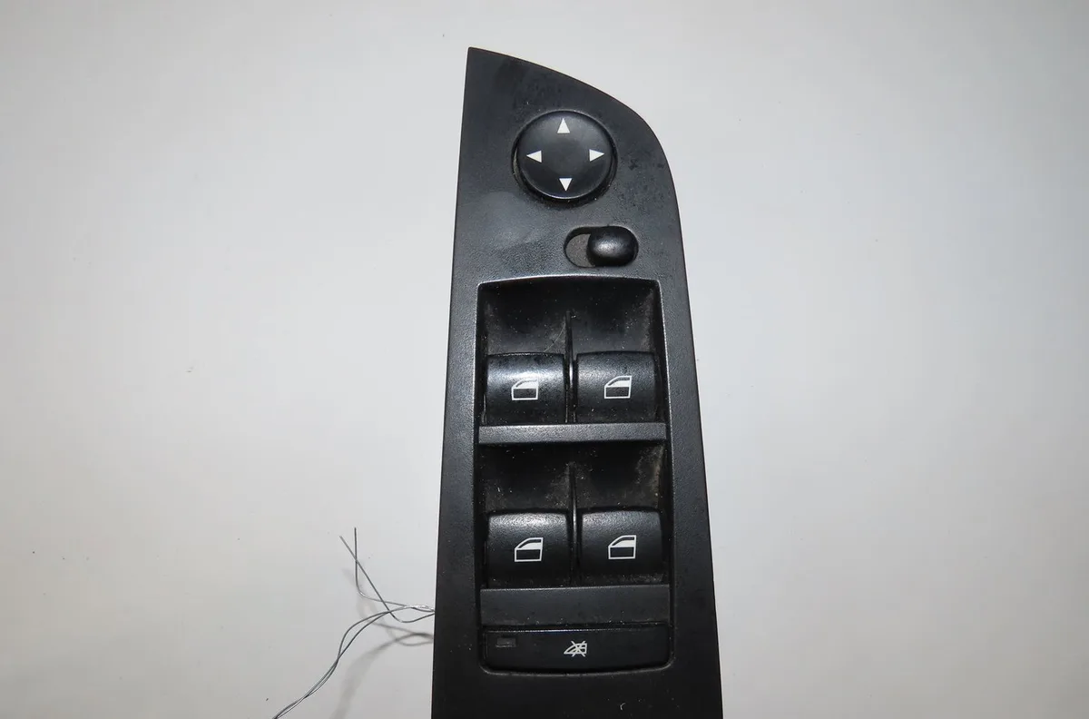 Commande lève-glace porte avant gauche Bmw 3 (F30, F80) 318 d (2012-2018) occasion