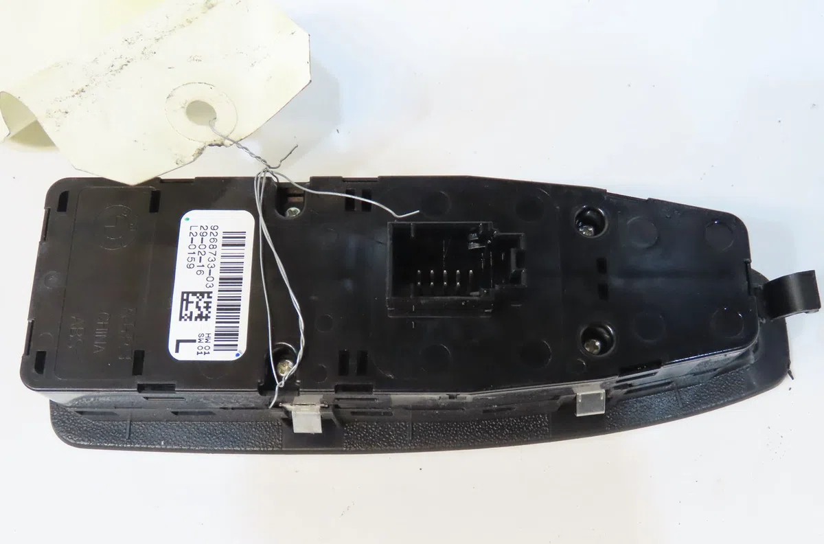 Commande lève-glace porte avant gauche Bmw 3 Gran Turismo (F34) 320 d xdrive (2013-2015) occasion — photo 3